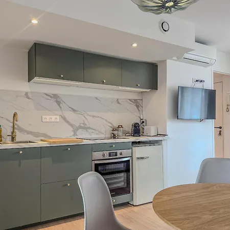 Apartman Liberte Prestige - Tram - Rocade Fontaine